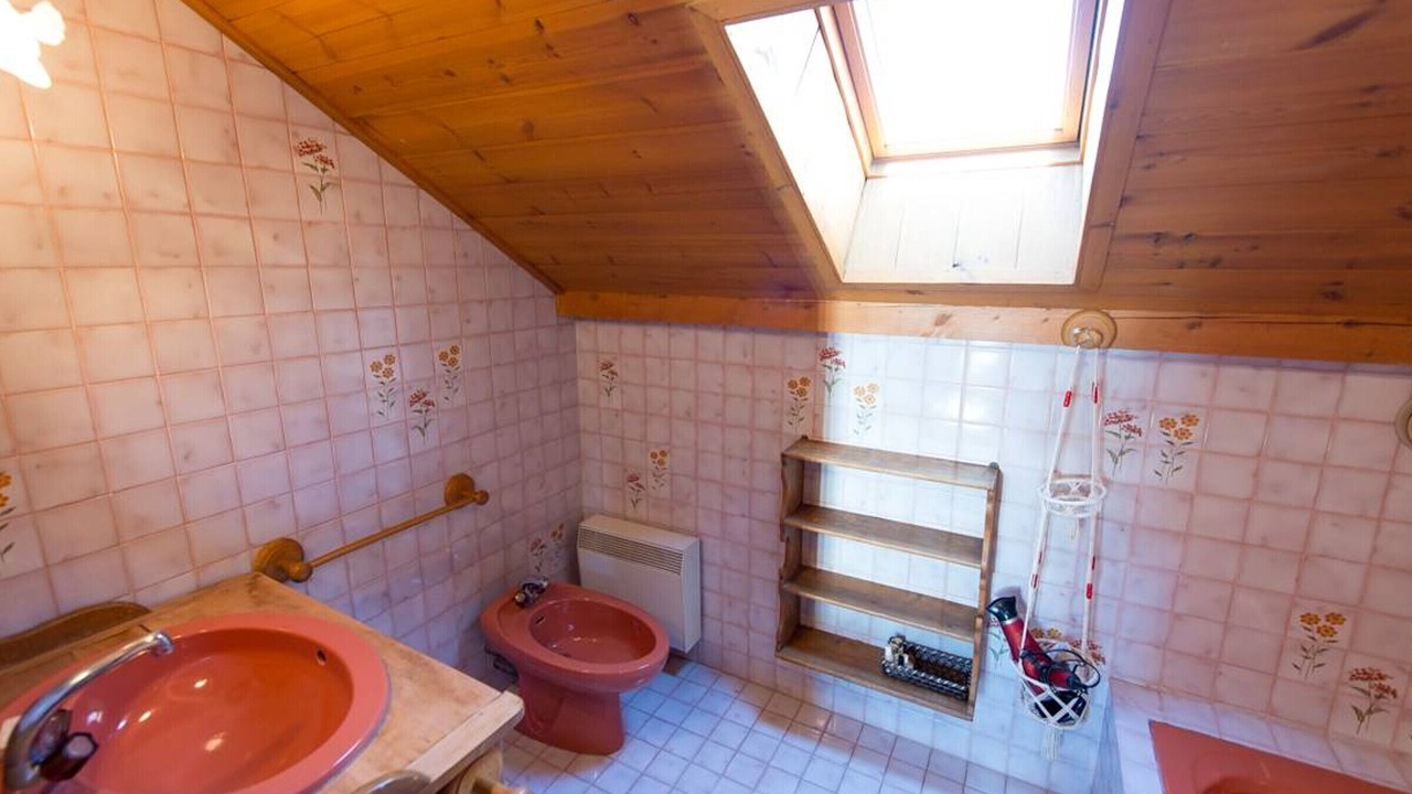 Photo of Bathroom in Briancon