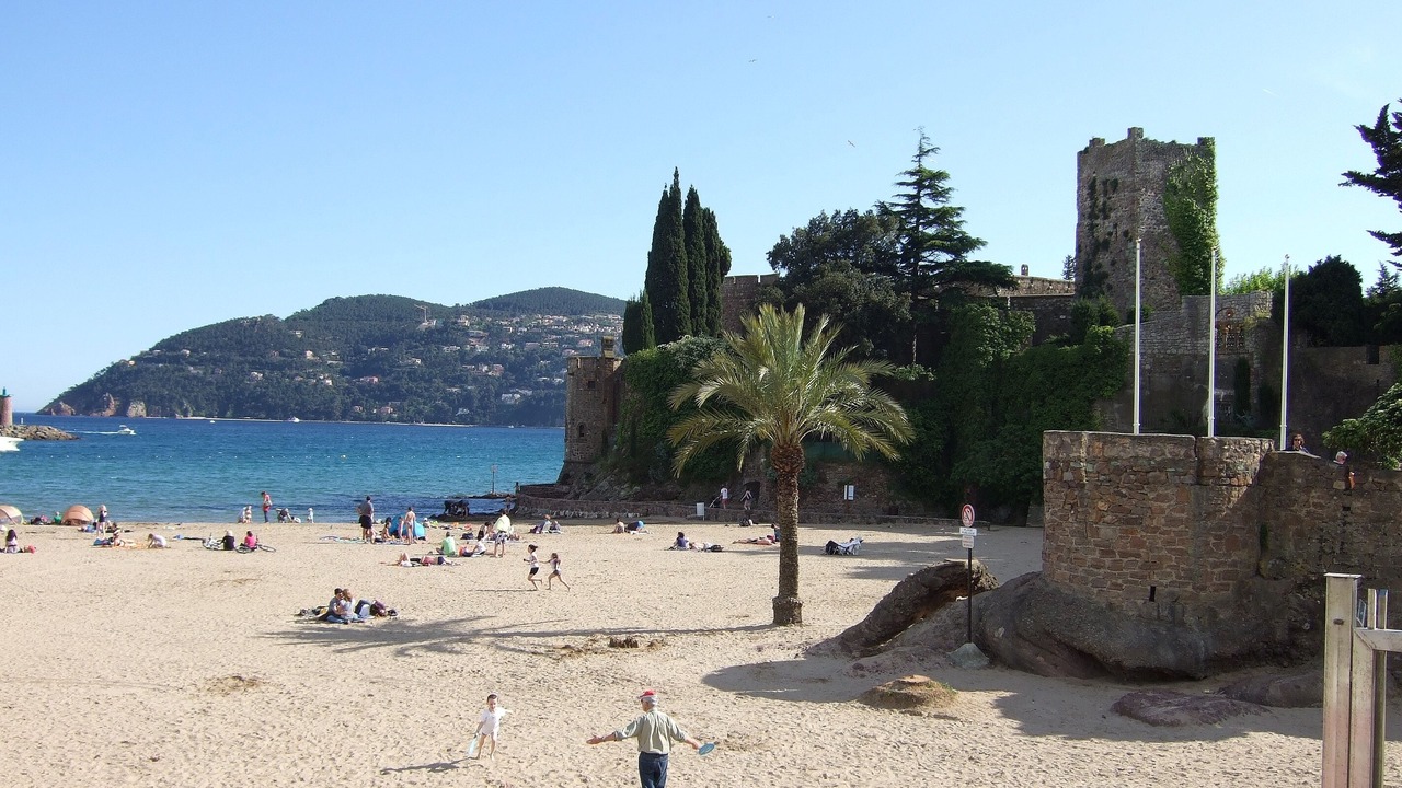 Photo of Others in Mandelieu-la-Napoule Beach