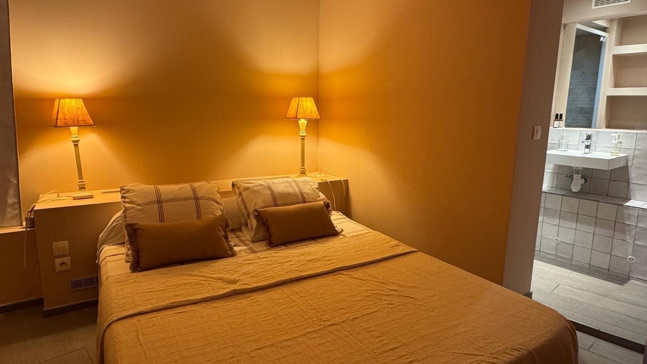 Photo of Bedroom in Hyeres