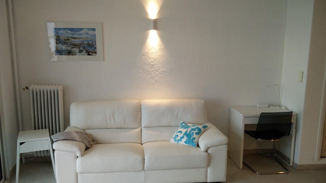 Photo of Livingroom in Fabron