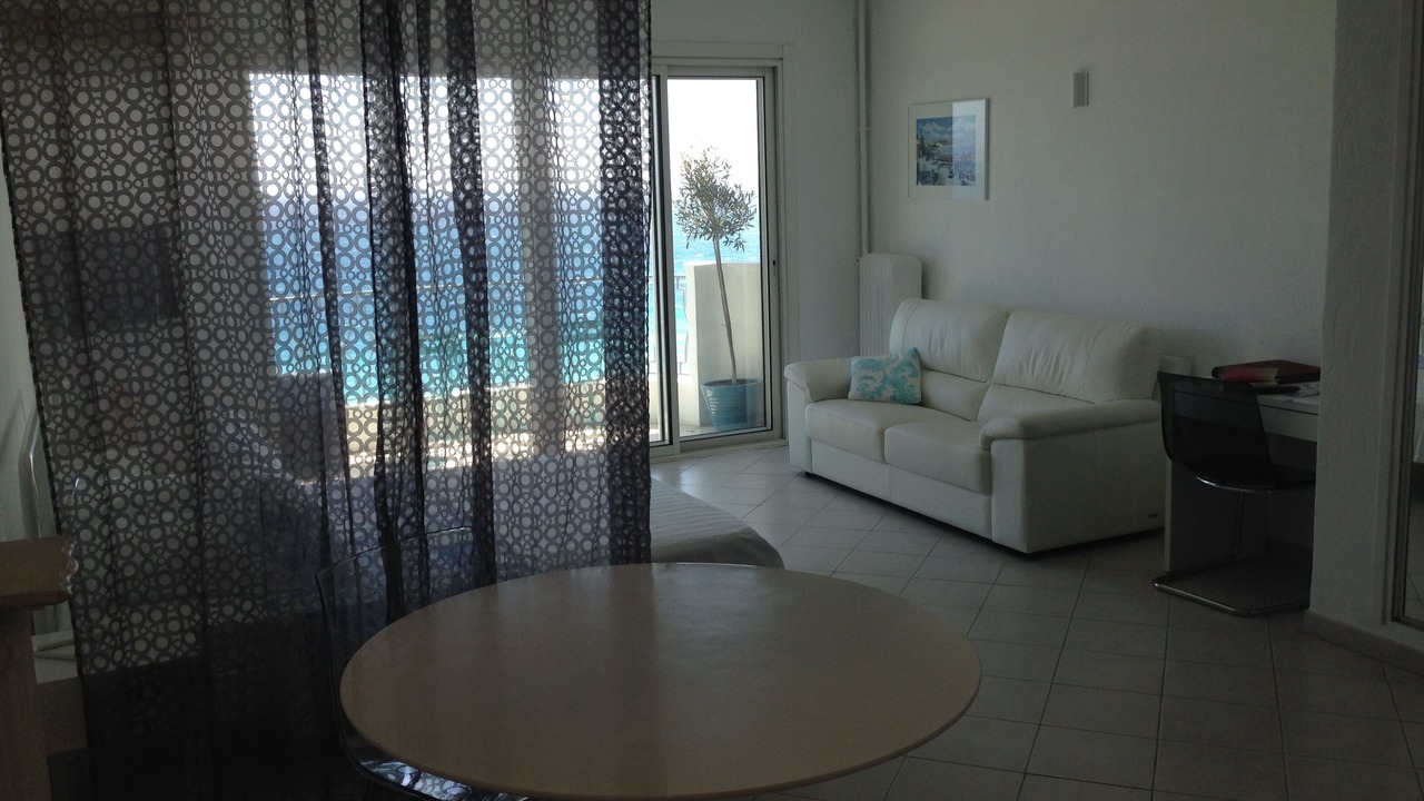 Photo of Livingroom in Fabron