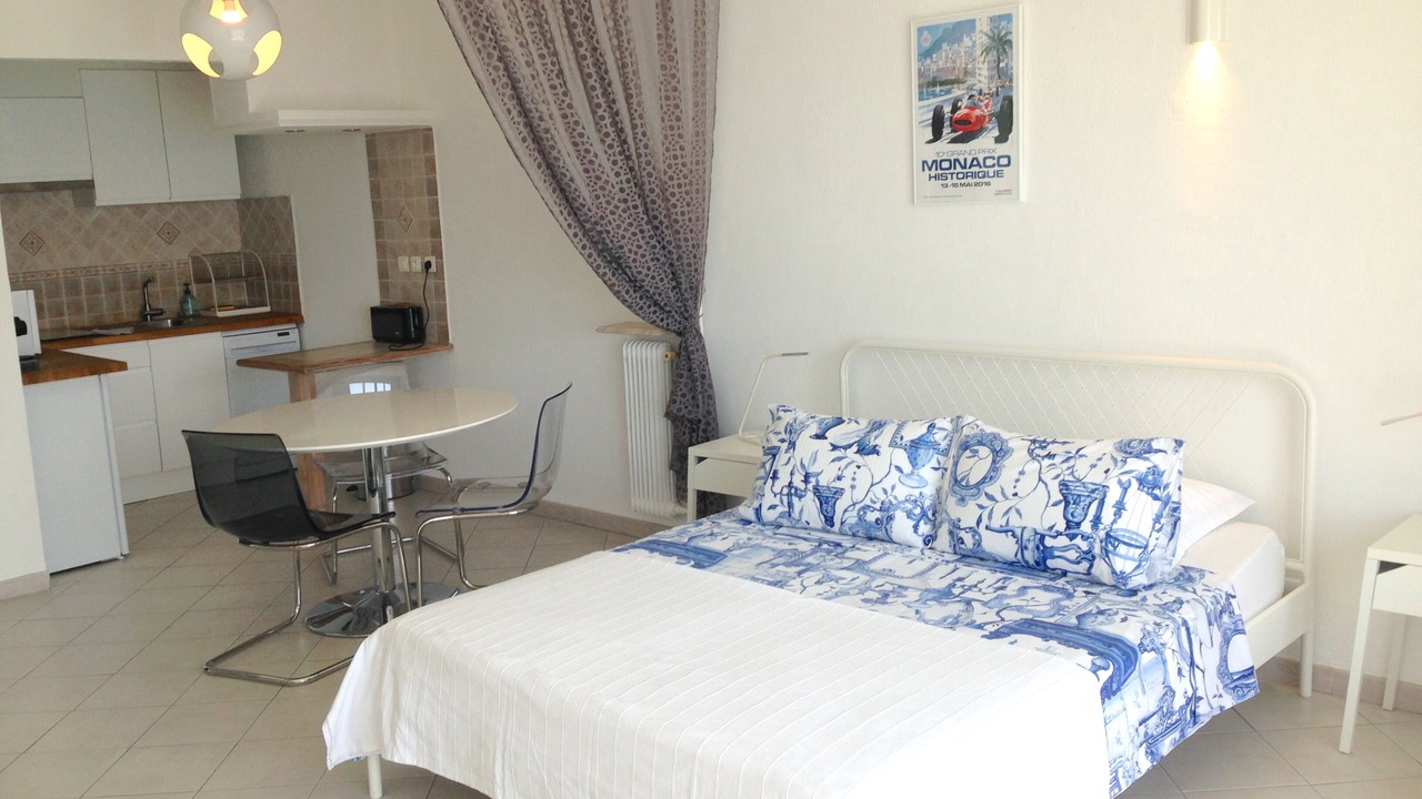Photo of Bedroom in Fabron