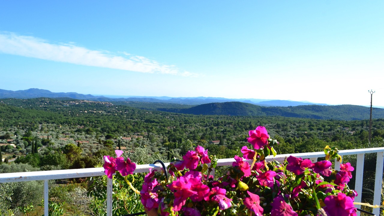 Photo of Outdoor in Saint-Cezaire-sur-Siagne