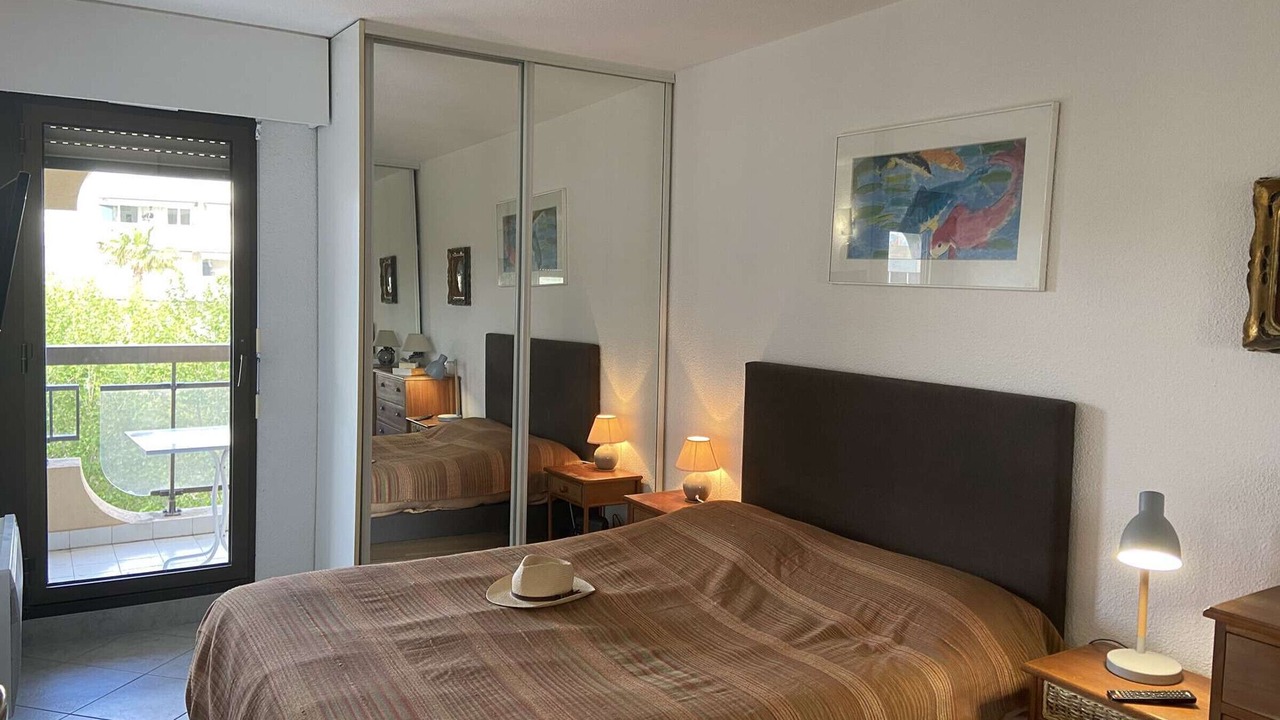 Photo of Bedroom in Frejus Plage