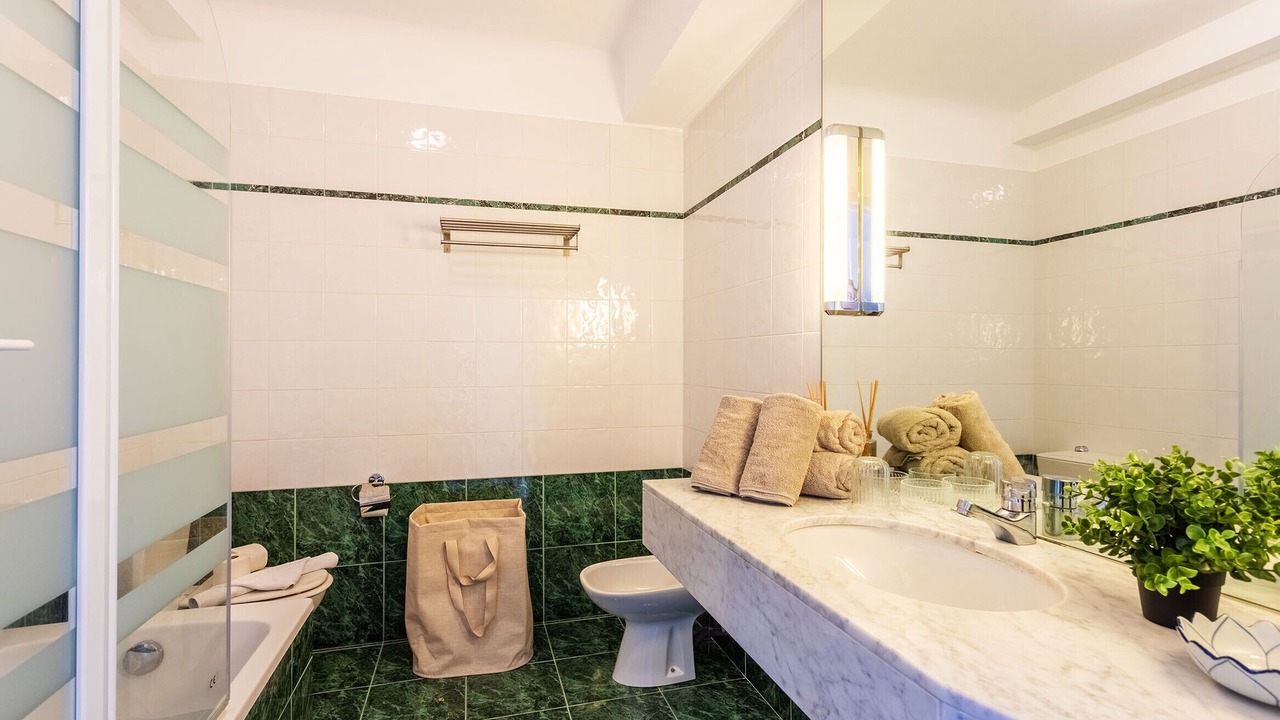 Photo of Bathroom in Jean-Medecin
