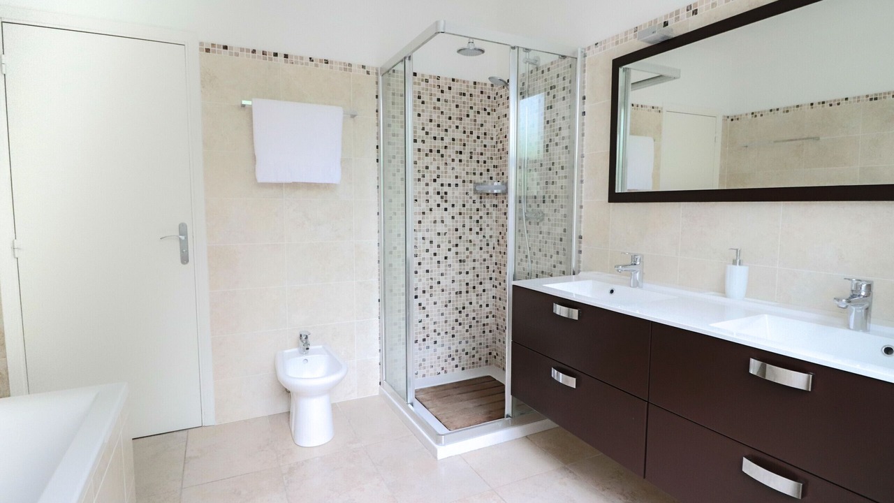 Photo of Bathroom in Juan-les-Pins