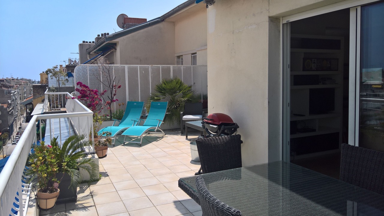 Photo of Outdoor in Vernier