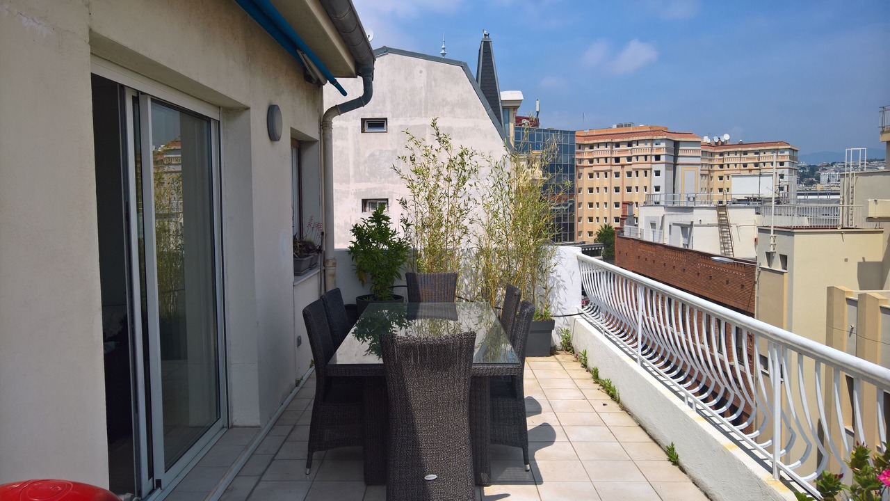Photo of Outdoor in Vernier