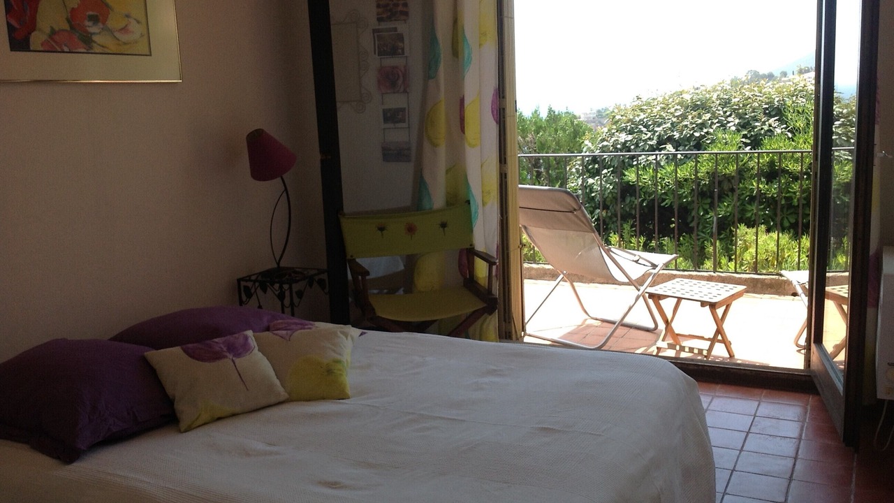 Photo of Bedroom in Theoule-sur-Mer