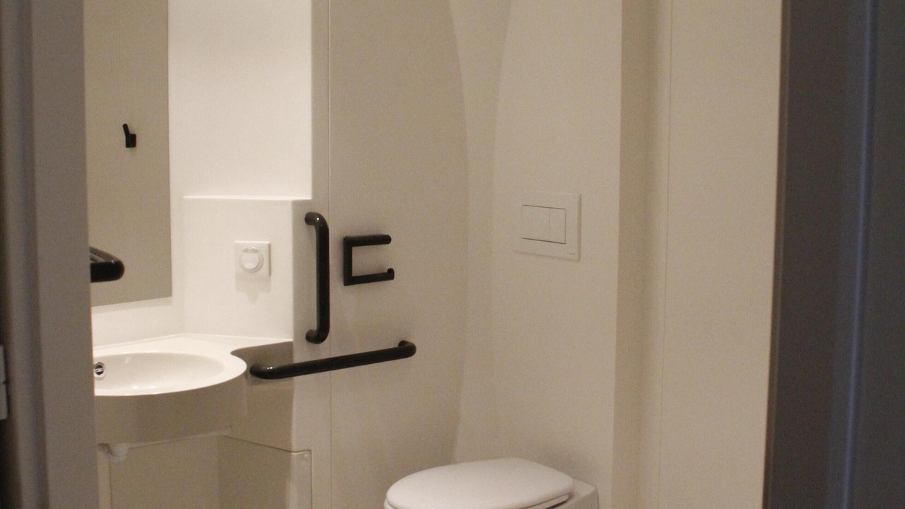 Photo of Bathroom in Saint-Affrique