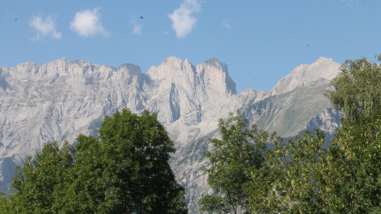 Photo of Others in Chauffayer