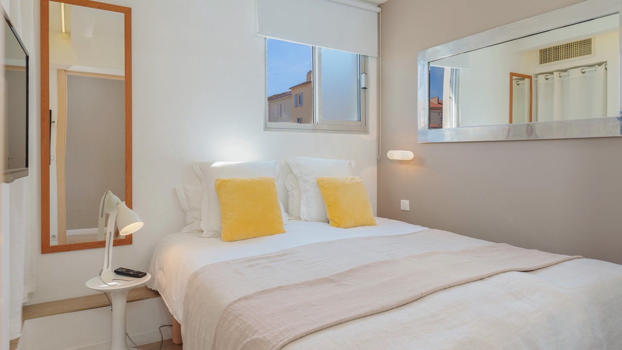 Photo of Bedroom in Golfe Juan