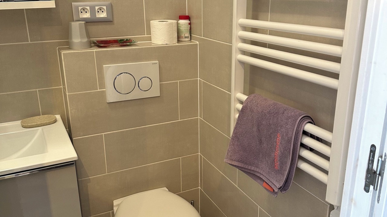 Photo of Bathroom in Villeneuve Loubet Beach