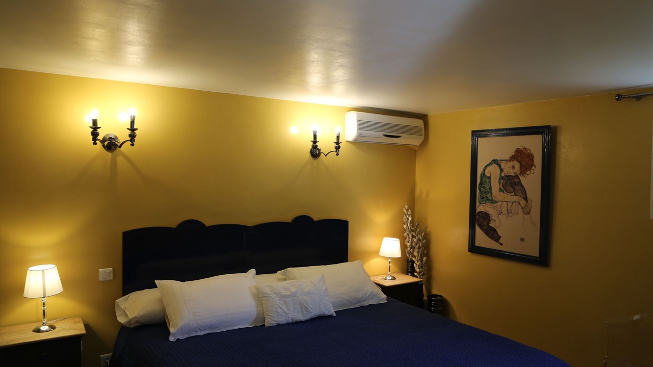 Photo of Bedroom in Saint-Saturnin-les-Apt