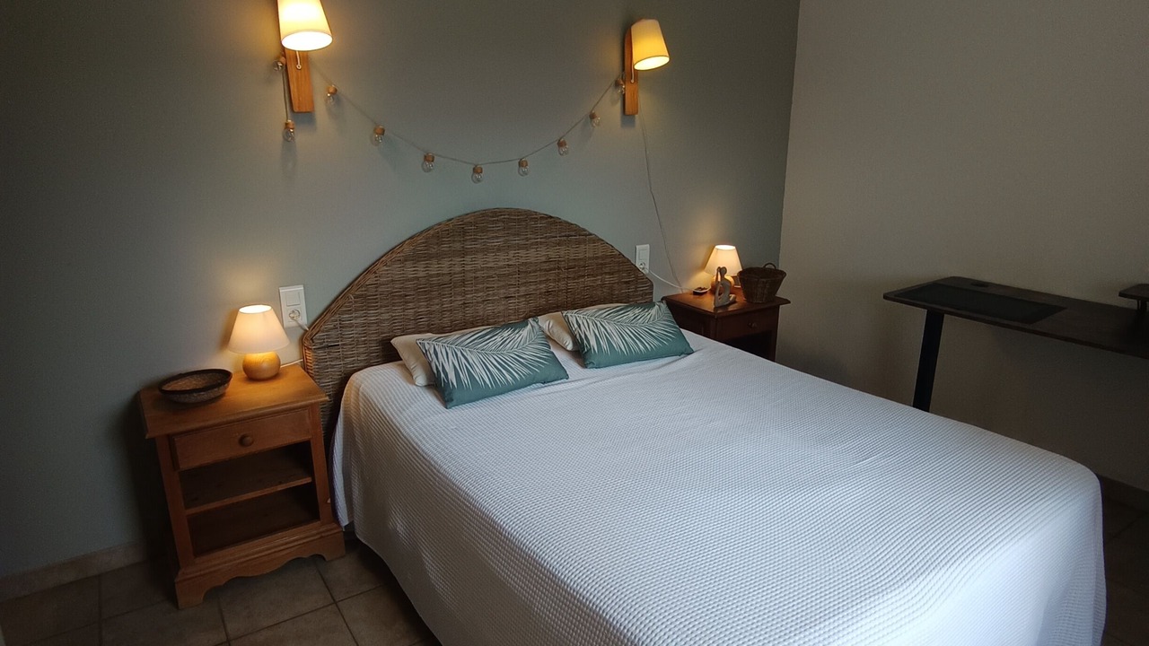 Photo of Bedroom in Menerbes