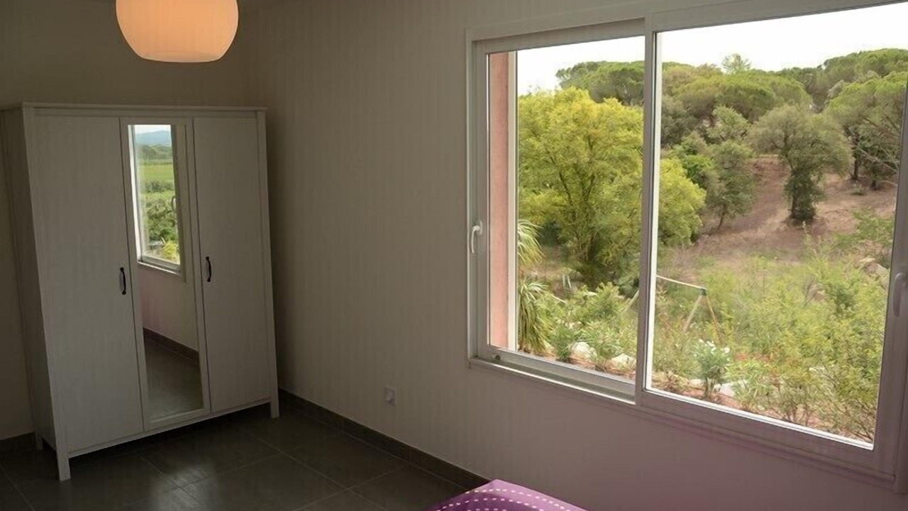 Photo of Bedroom in Frejus