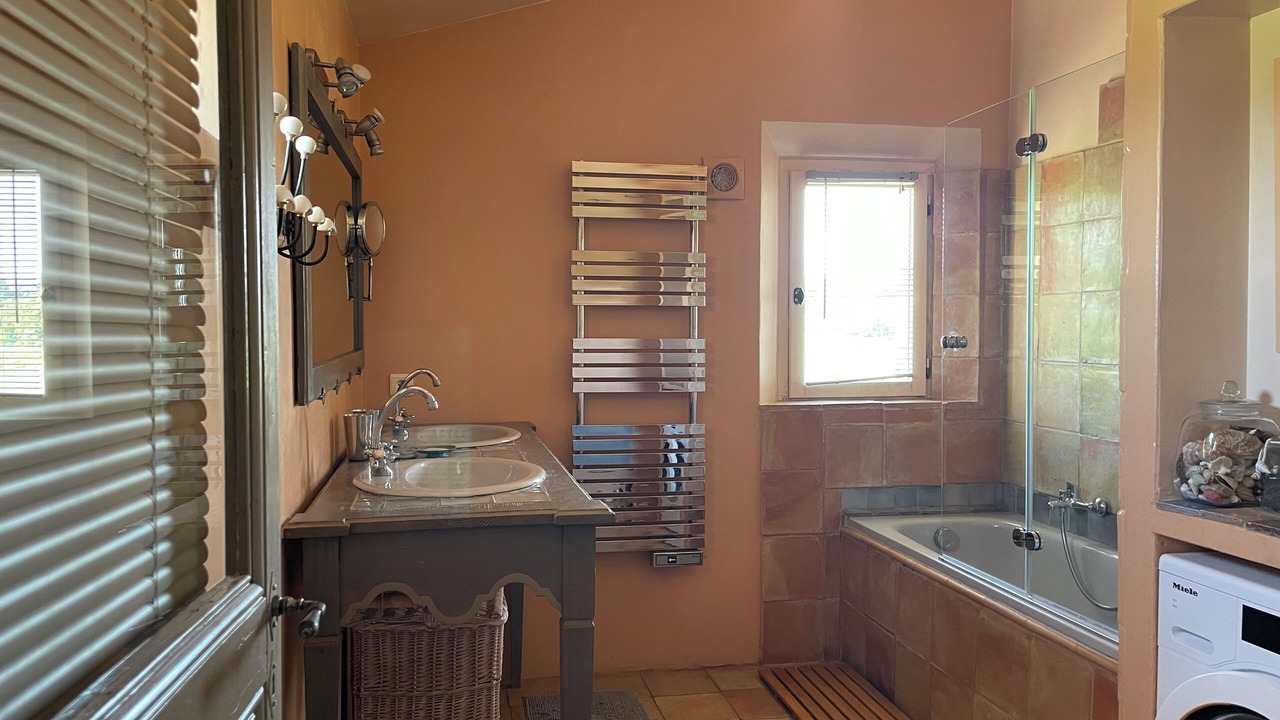 Photo of Bathroom in Vaucluse