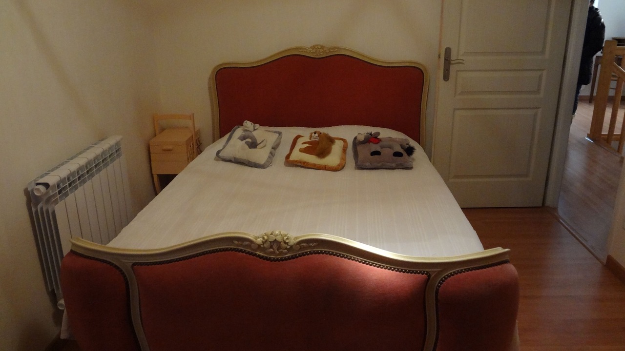 Photo of Bedroom in Besse