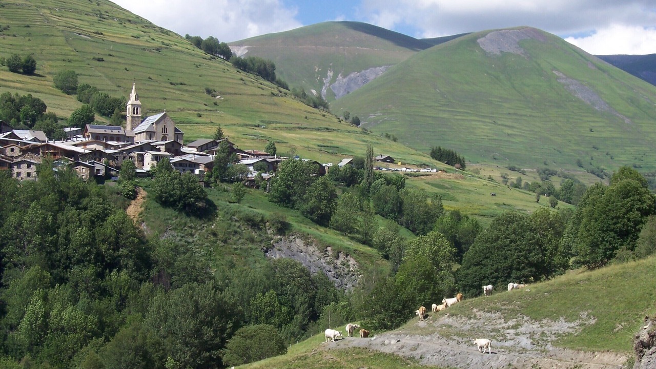 Photo of Outdoor in Besse