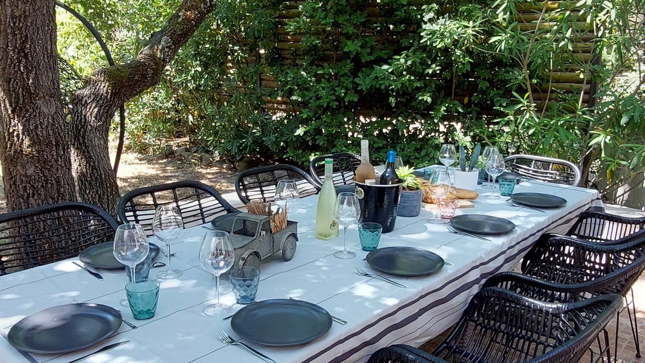 Photo of Outdoor in L'Isle-sur-la-Sorgue