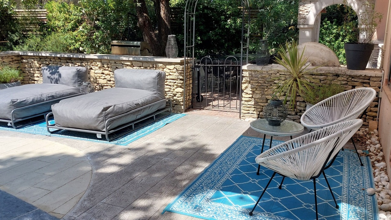 Photo of Patio Balcony in L'Isle-sur-la-Sorgue