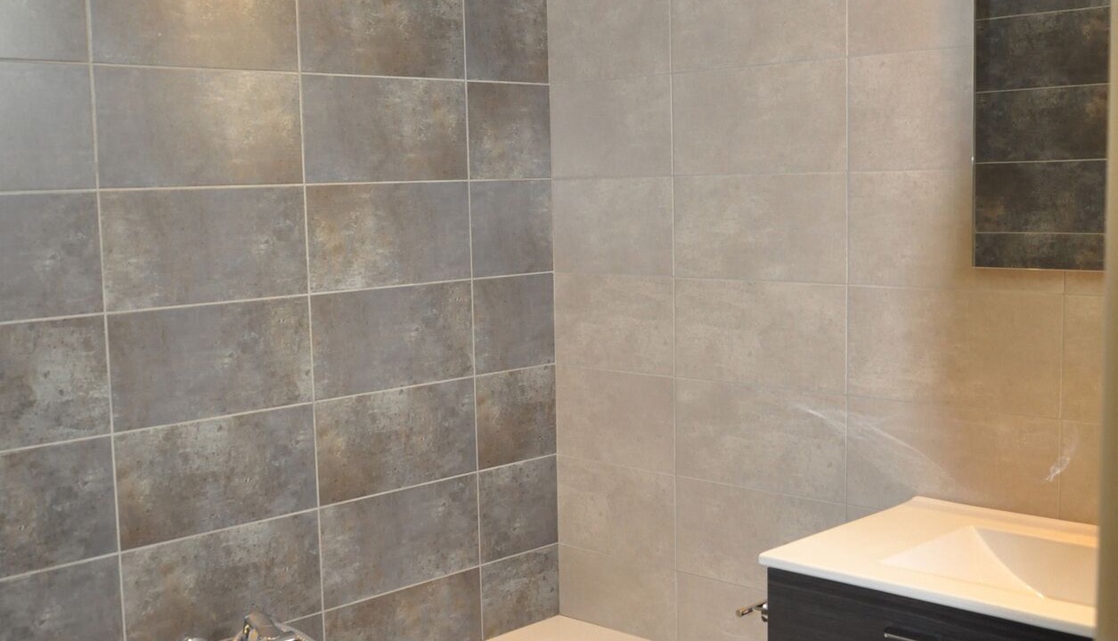 Photo of Bathroom in Camaret-sur-Aigues