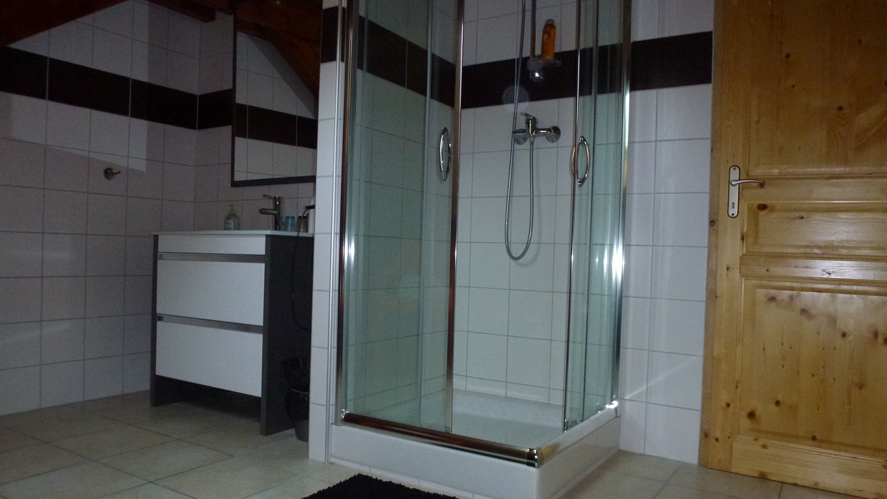 Photo of Bathroom in Le Glaizil