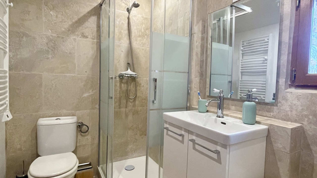 Photo of Bathroom in Mollans-sur-Ouveze