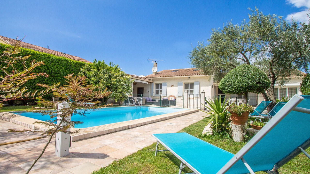 Photo of Outdoor in Maillane