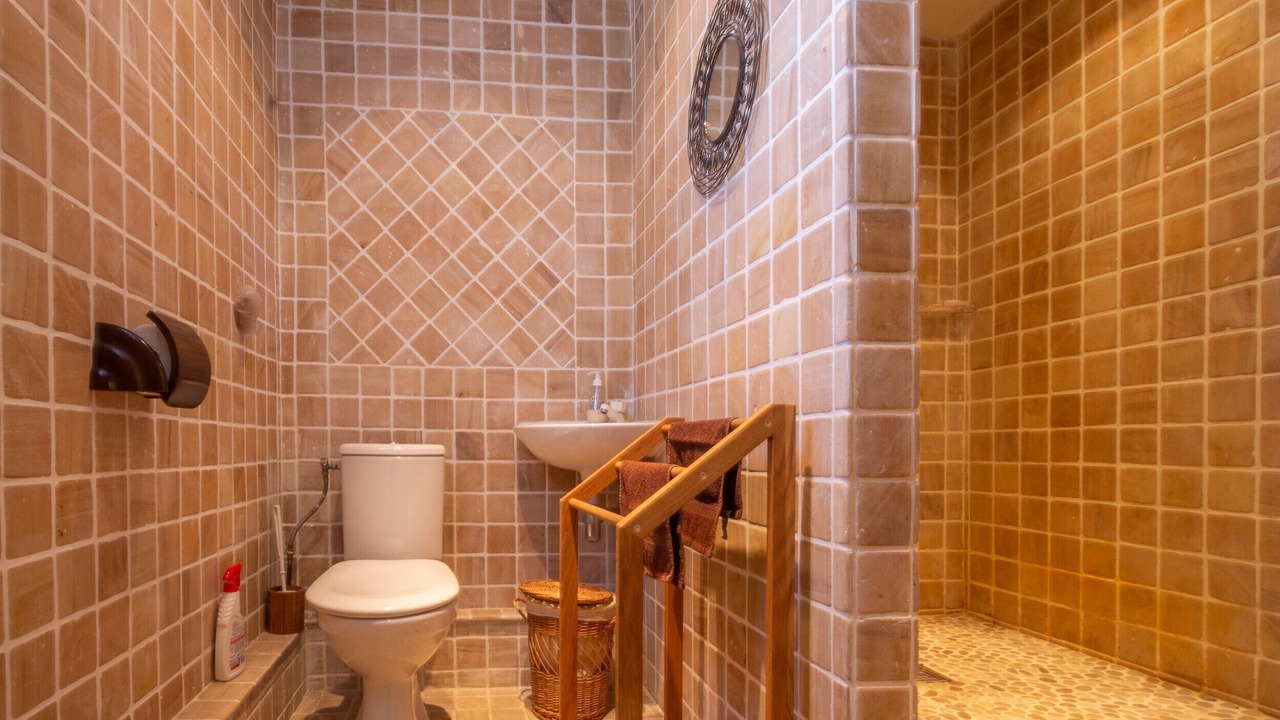 Photo of Bathroom in Maillane