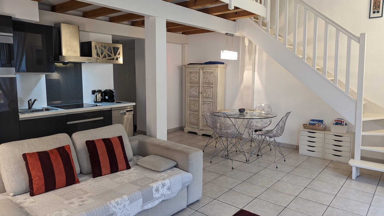 Photo of Livingroom in Jean-Medecin