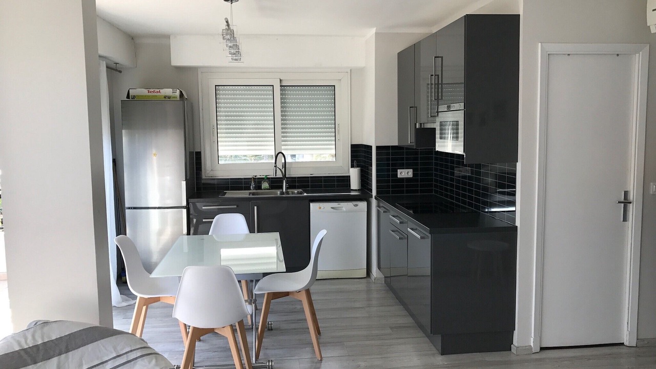 Photo of Kitchen in Juan-les-Pins