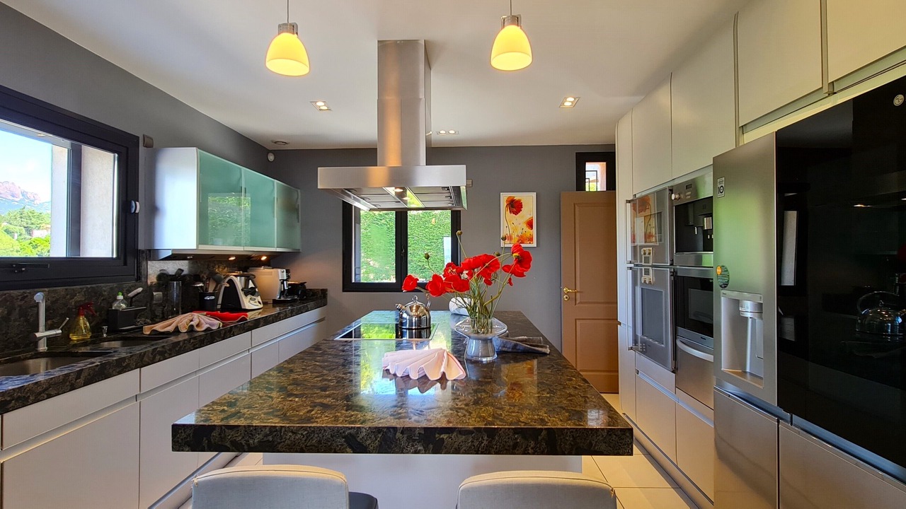 Photo of Kitchen in Antheor