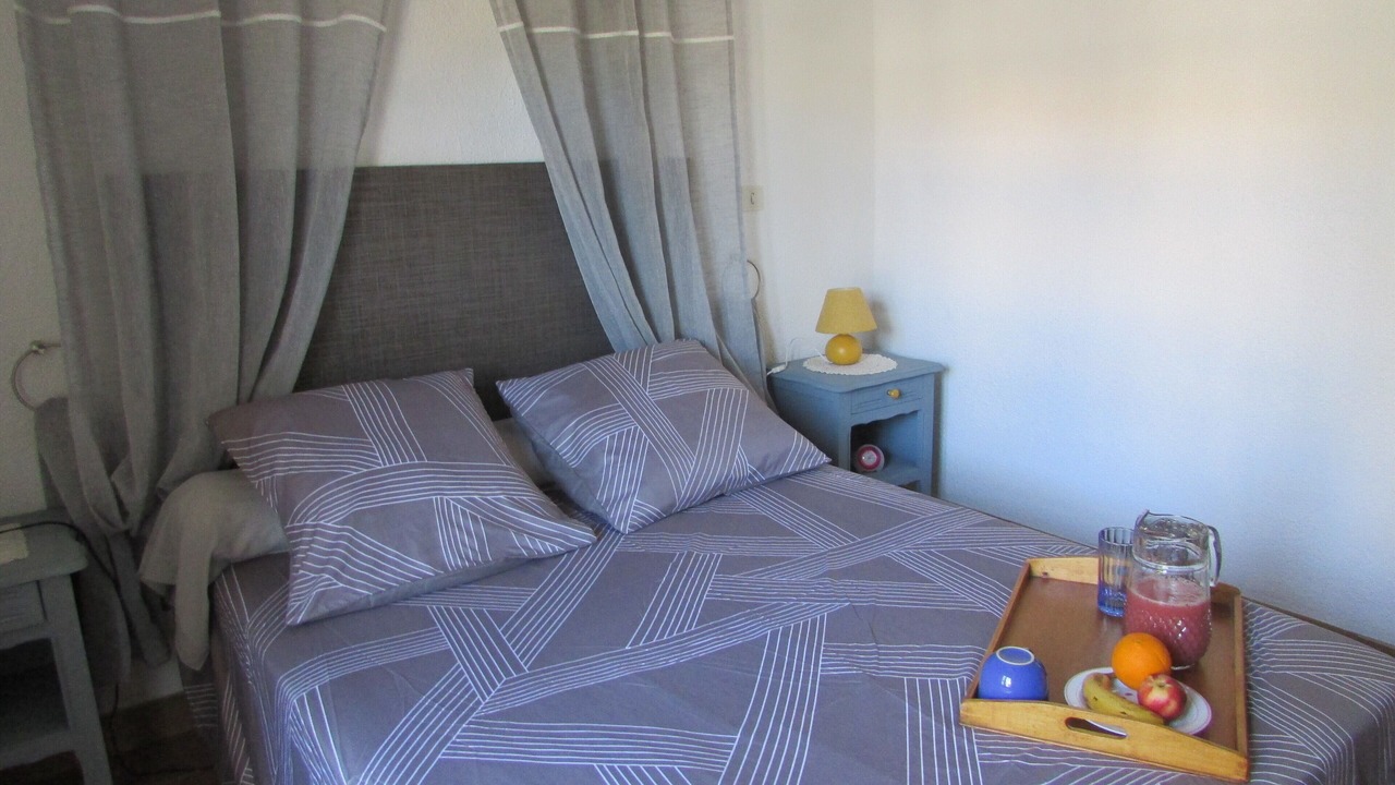 Photo of Bedroom in Saint-Series