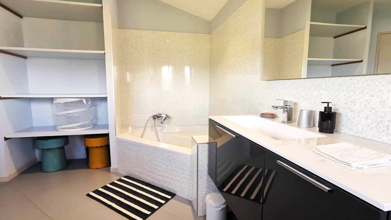 Photo of Bathroom in Alleins