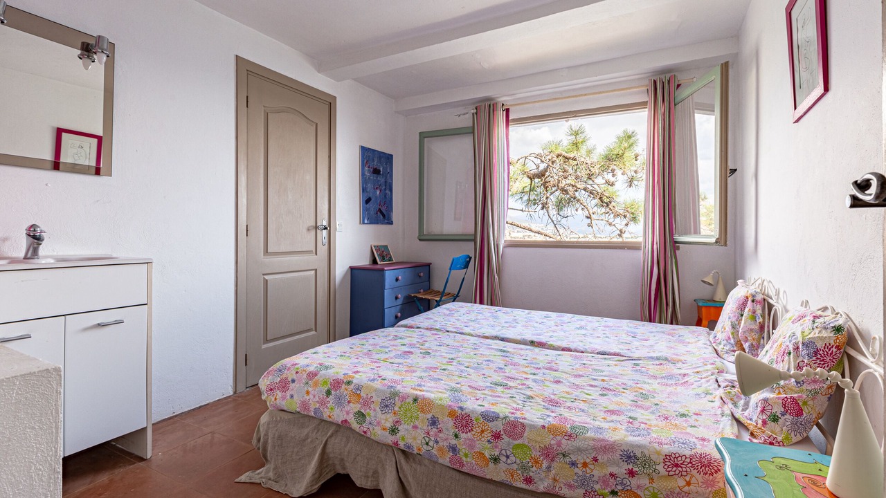 Photo of Bedroom in Theoule-Superieur
