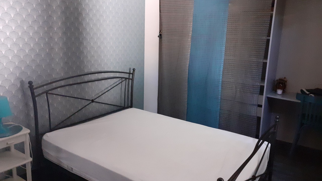 Photo of Bedroom in Ensues-la-Redonne