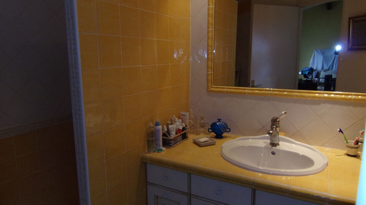 Photo of Bathroom in Speracedes