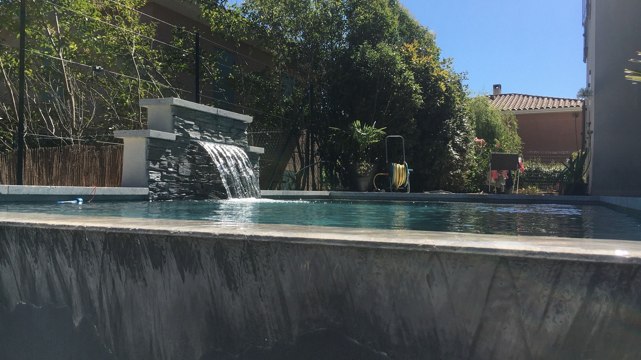 Photo of Outdoor in Lambesc