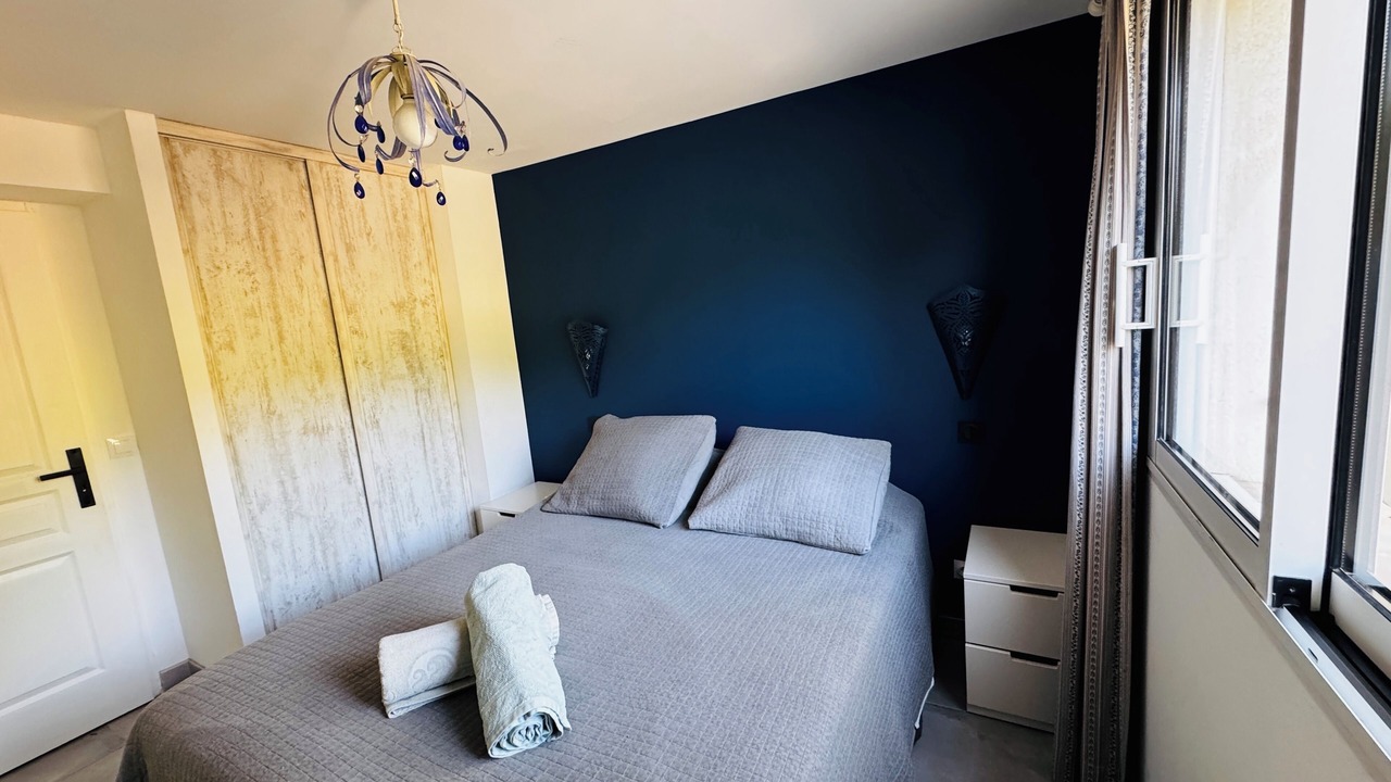 Photo of Bedroom in Cavalaire-sur-Mer
