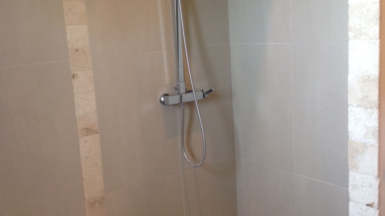 Photo of Bathroom in Maubec