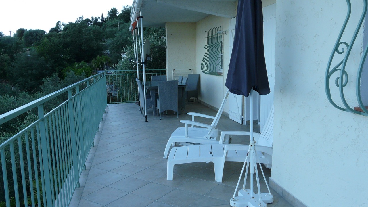 Photo of Outdoor in Gattieres