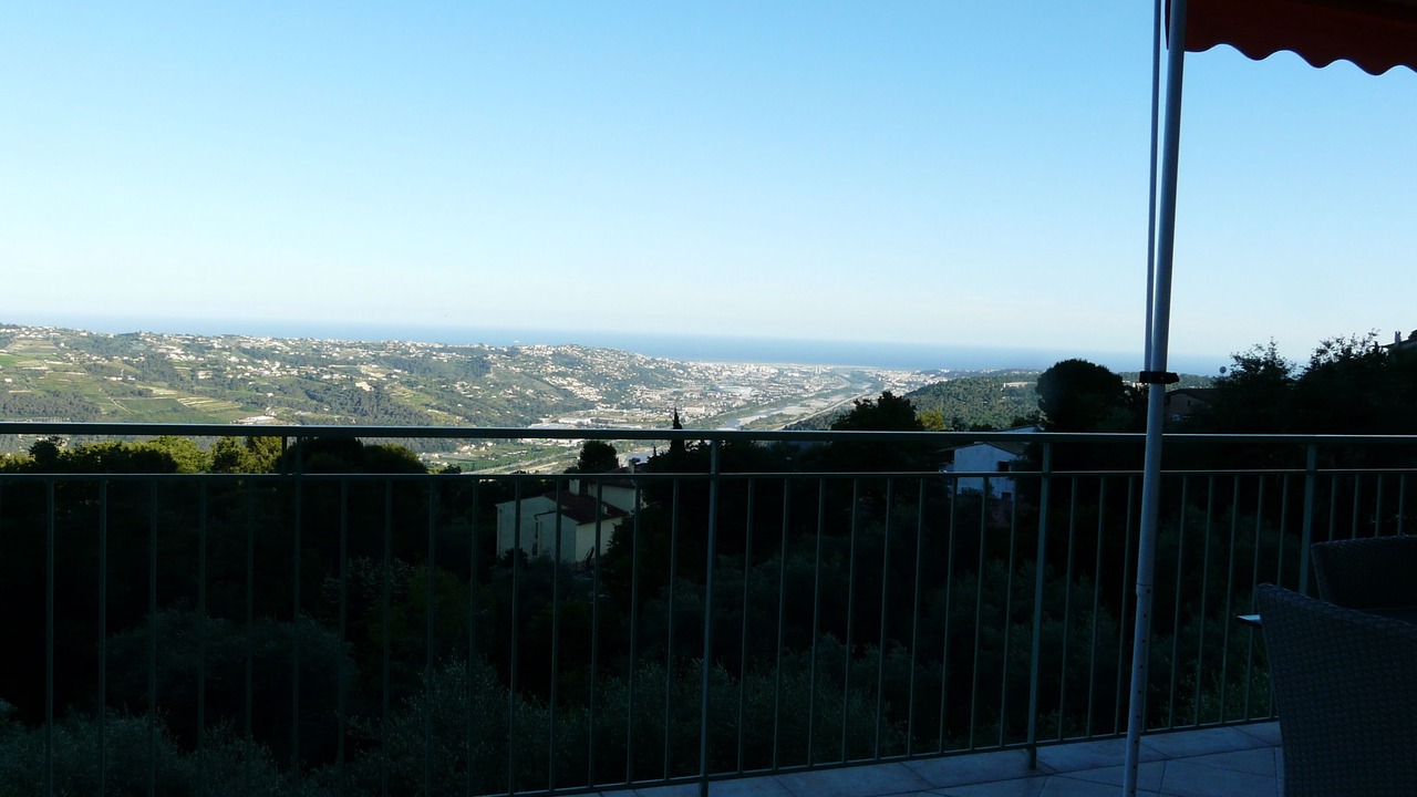 Photo of Outdoor in Gattieres