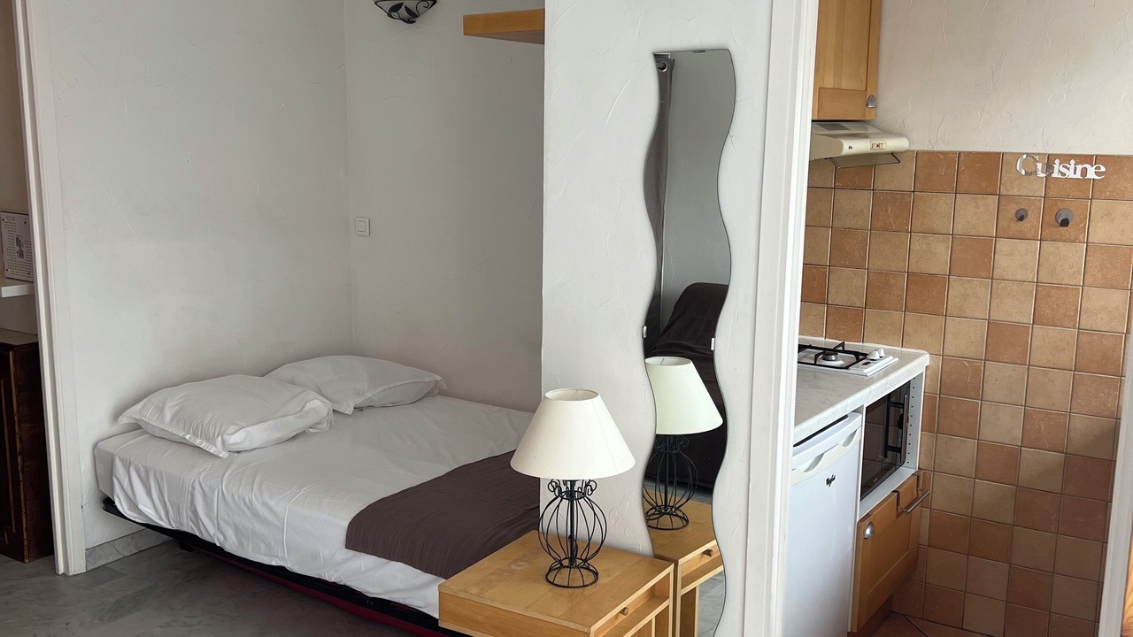 Photo of Bedroom in Juan-les-Pins