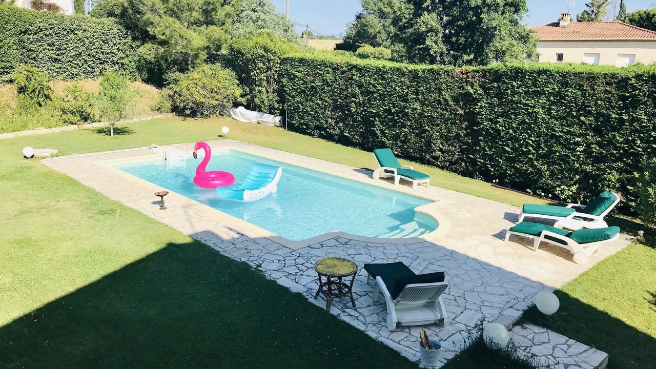 Photo of Outdoor in Eguilles
