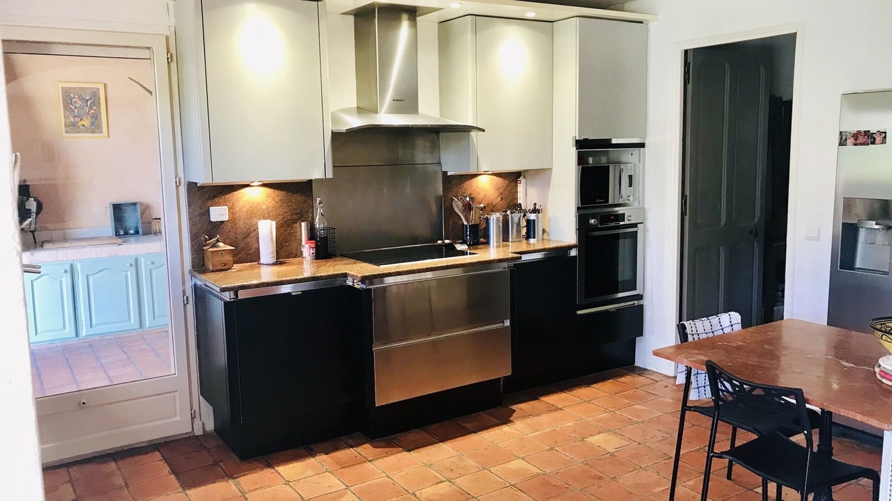 Photo of Kitchen in Eguilles