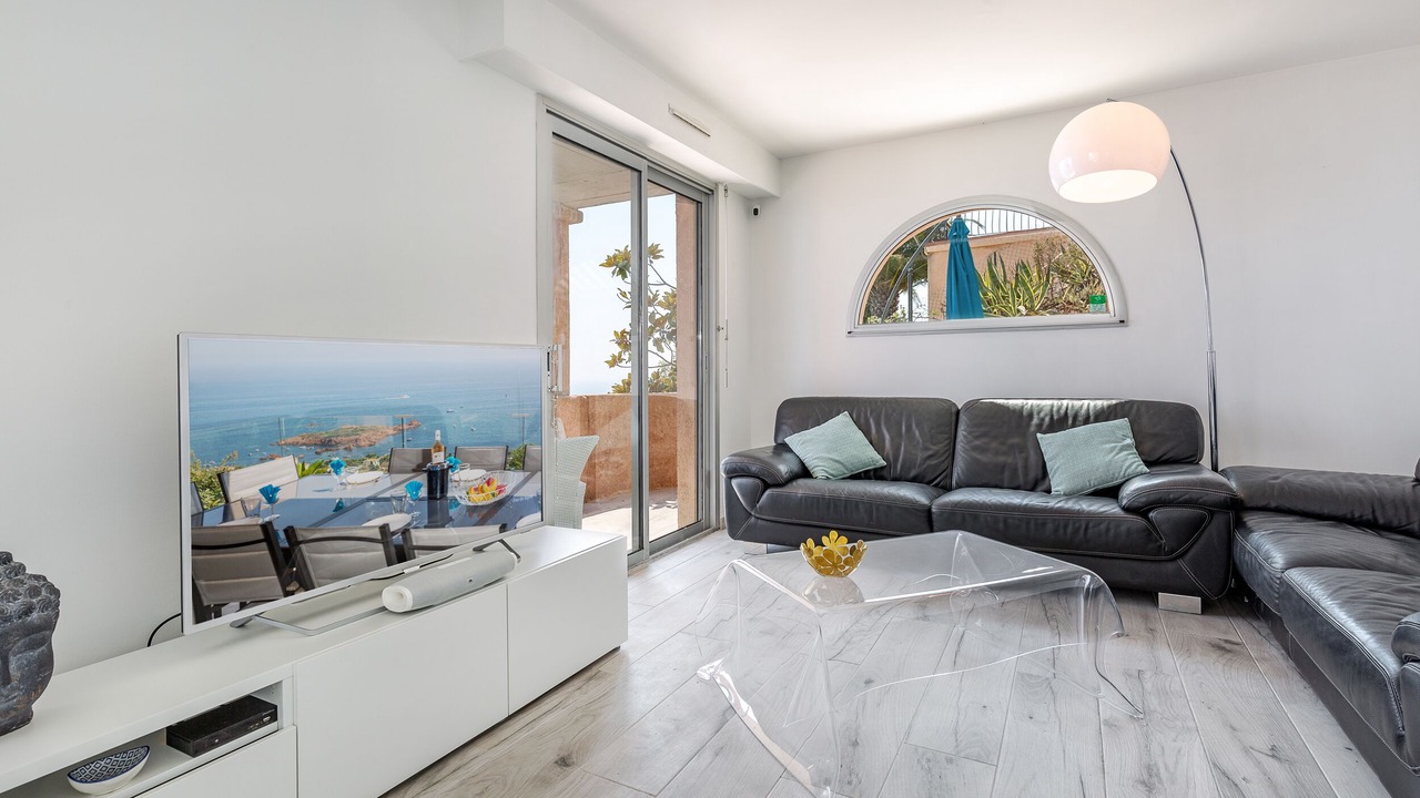Photo of Livingroom in Antheor