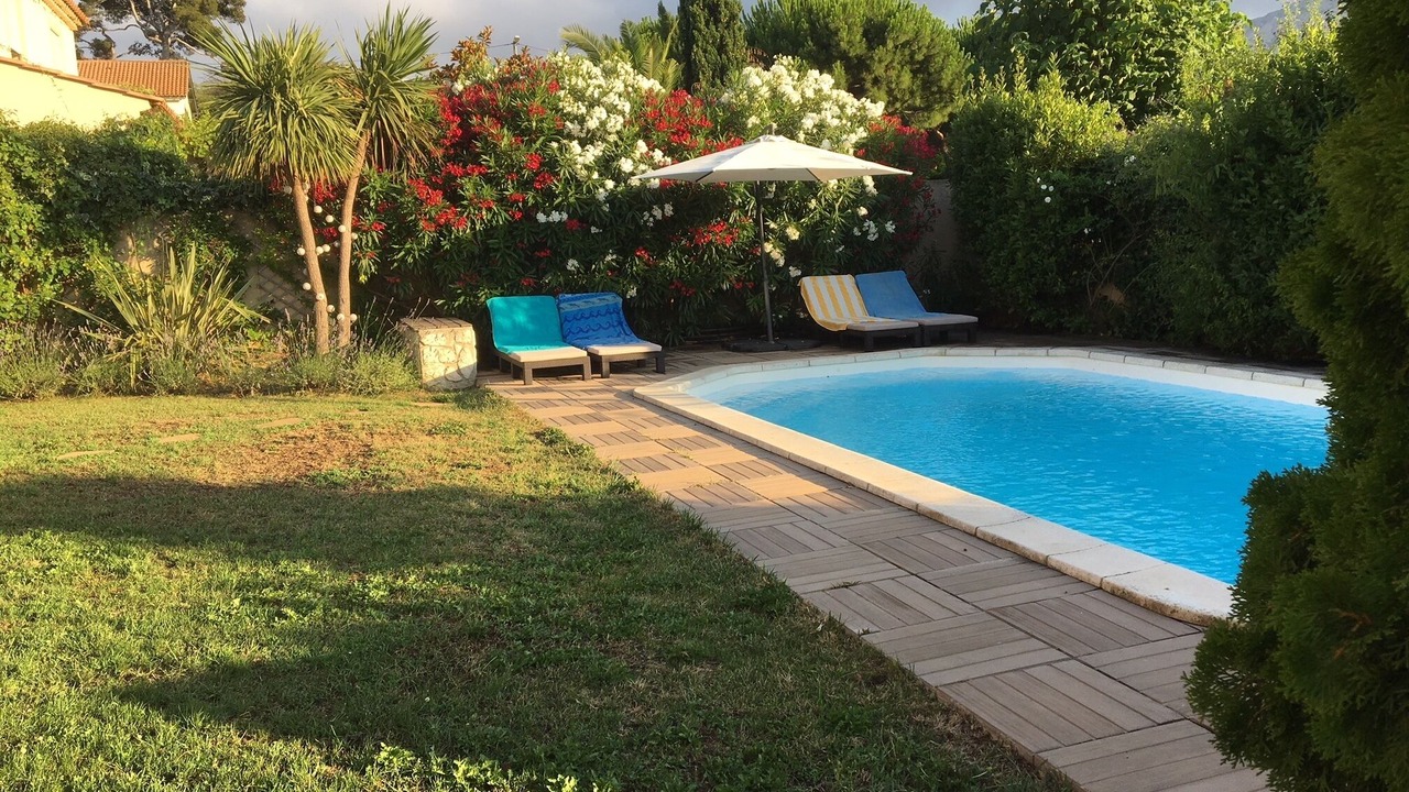 Photo of Outdoor in Les Baumettes