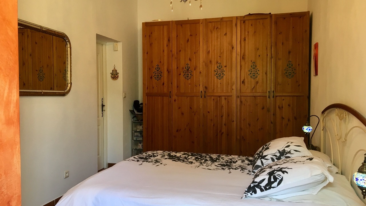 Photo of Bedroom in Les Baumettes