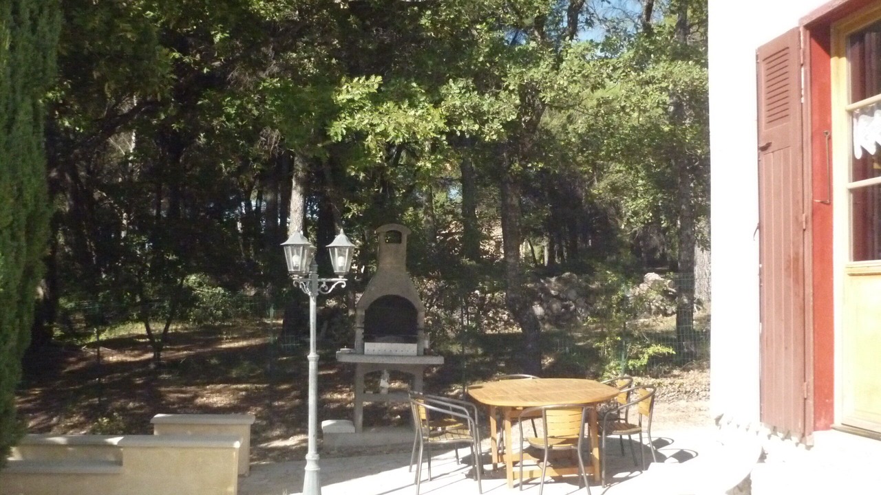 Photo of Outdoor in Malemort-du-Comtat